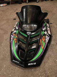 Arctic cat ZR 700 hood