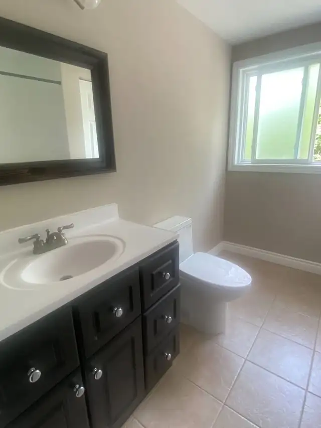 **OPEN HOUSE TODAY 12:30-2PM ***North Galt Cambridge*** in Long Term Rentals in Cambridge - Image 6