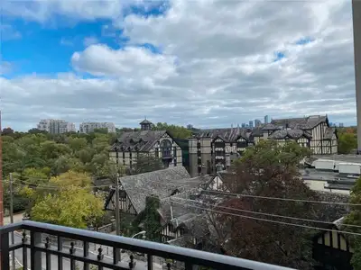 Spacious unit in Riverhouse Condos 30 Old Mill Road