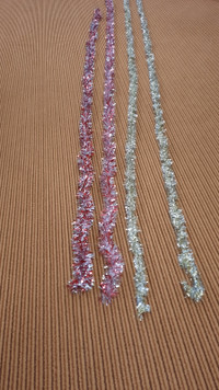 4 pieces of Christmas tinsel garlands(56ft)