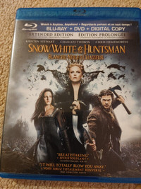 SNOW WHITE AND THE HUNTSMAN BLU RAY