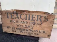 Vintage Teacher's Highland Cream Whisky Scotland crate box