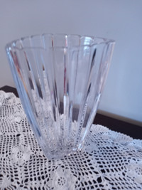 Modern Crystal Vase – shaped like triangle, has 3 sides to it.