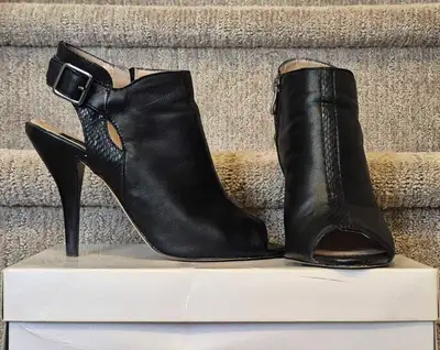 Women's shoes , View more