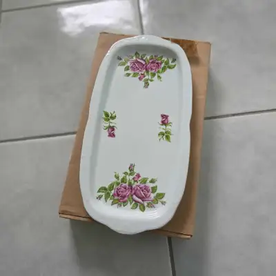 Cristallerie Bohemia Vintage Dish, View more