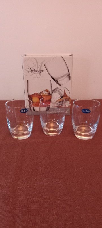 Glasses - Old Fashioned and Highball Glasses in Kitchen & Dining Wares in Edmonton - Image 4