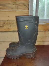 Rubber safety boots sz. 11