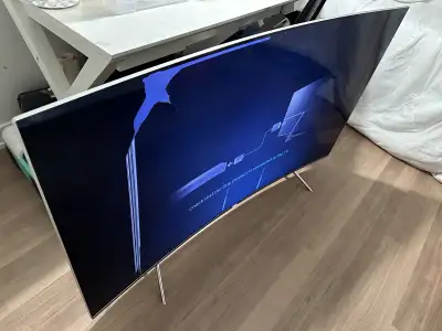Samsung 65 inch parts (cracked screen), View more