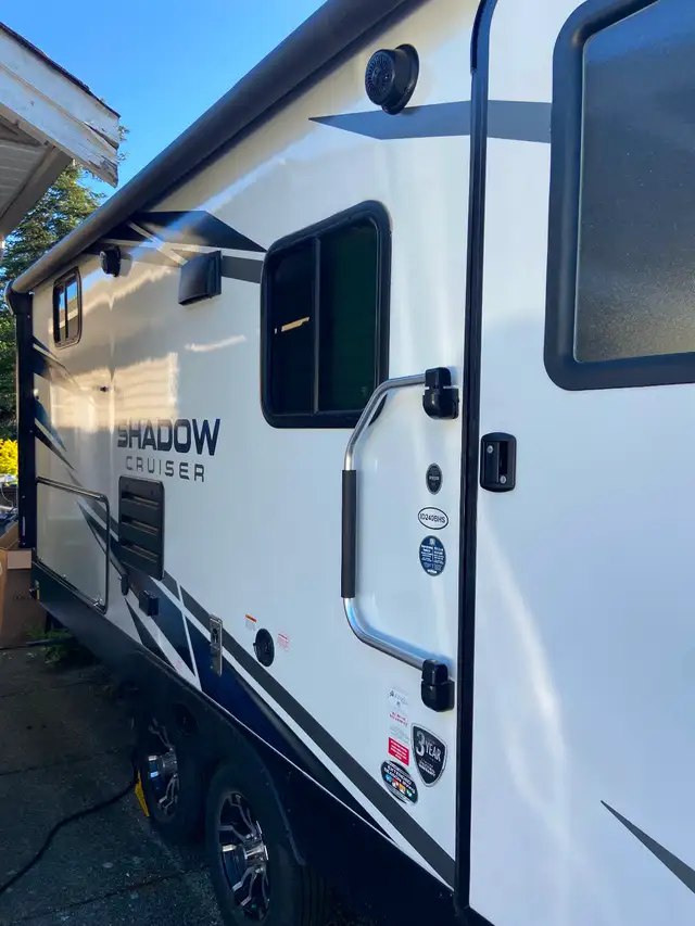2024 Shadow Cruiser 26rbh Travel Trailer in Travel Trailers & Campers in Nanaimo - Image 3