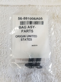 BRAND NEW Mercury 56-881006A05 Set Of Two Push Pins
