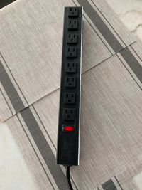 Computer Power Bar with 8 outlets