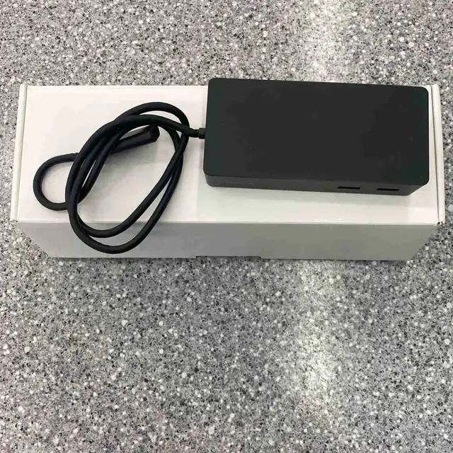 Surface Pro Dock Pf3-00005478645964925849601