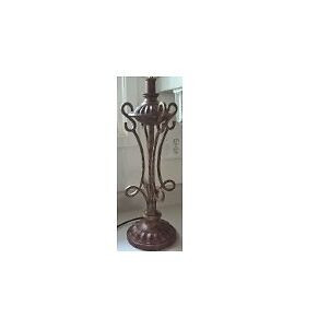 Rustic Wrought Iron Lamp in Arts & Collectibles in Oshawa / Durham Region - Image 2