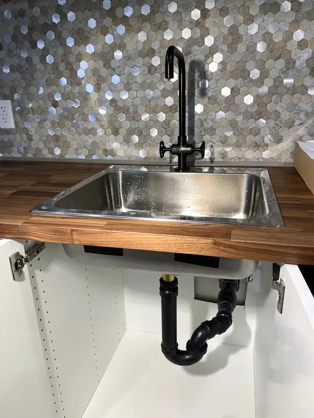 Mattys Plumbing Services - Quick, Friendly, Clean, Affordable in Plumbing in Ottawa - Image 7