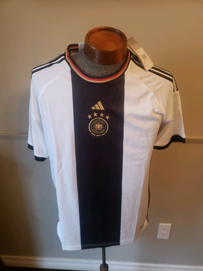 Team Germany 2022 Adidas World Cup Soccer Jersey Large New, View more