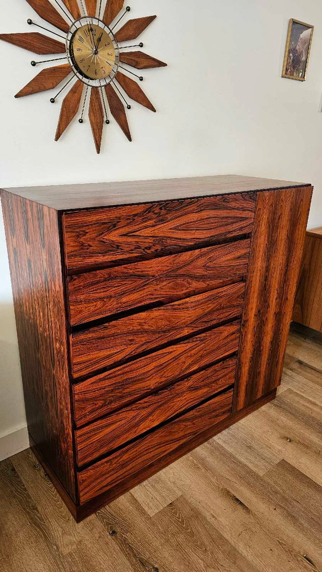 Rosewood 12-Drawer Dresser - Danish Midcentury  in Dressers & Wardrobes in Calgary - Image 2