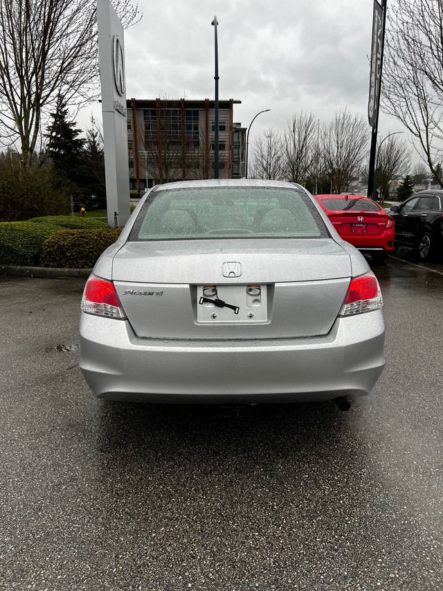 2010 Honda Accord LX • Silver • Remote start • $11,688 in Cars & Trucks in Burnaby/New Westminster - Image 3