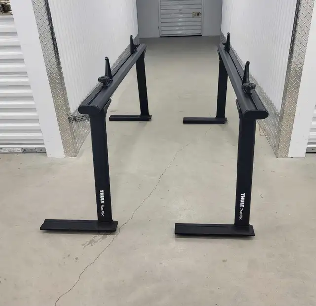 Thule Tracrac for full size truck (AS NEW) in Other Parts & Accessories in Oakville / Halton Region - Image 3