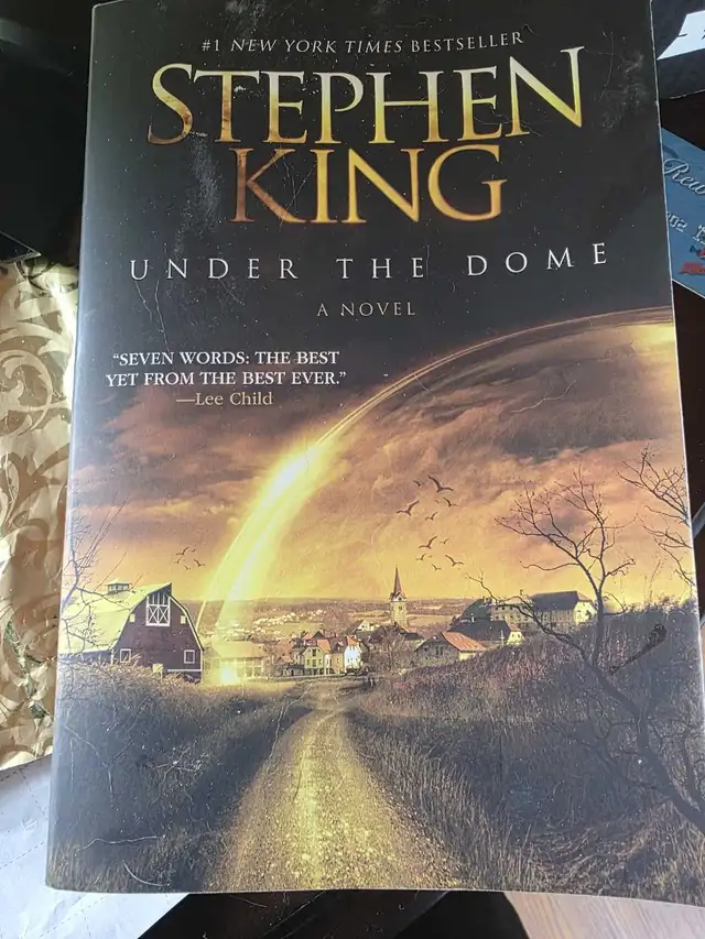 Stephen King Under the Dome in Fiction in Ottawa - Image 2