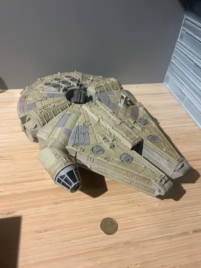 Star Wars Milenium falcon , View more