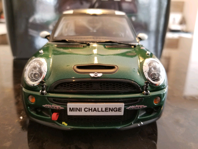 1:18 Diecast Kyosho Mini Cooper S John Cooper Works Challenge Gr in Arts & Collectibles in Markham / York Region - Image 3