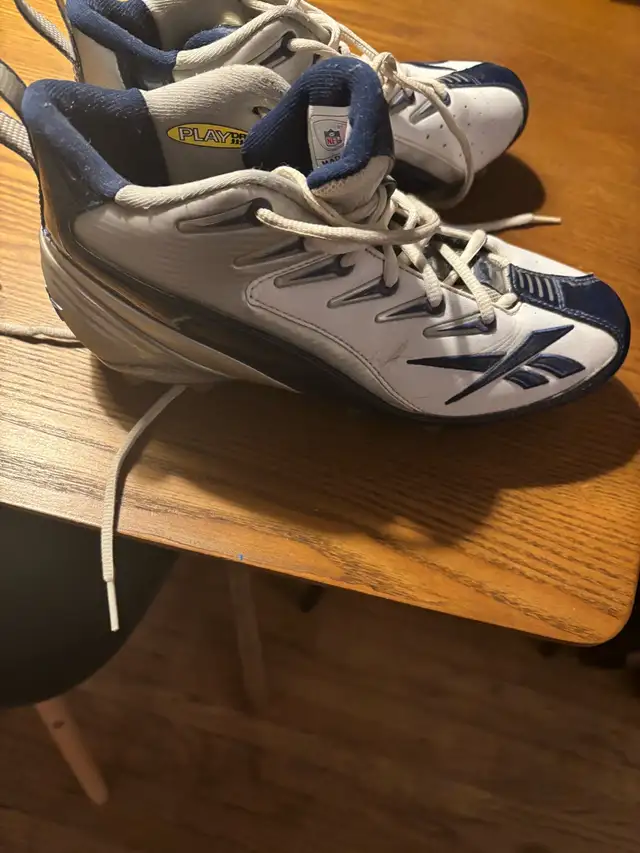 Football Cleats (Reebok) in Football in Saskatoon - Image 2