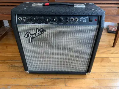 Fender Champ 12 Amp, View more