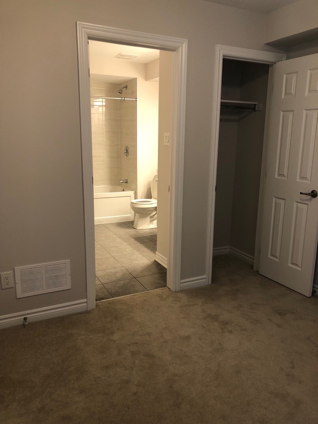 Private Room for Rent Barrhaven (July 1st) Room Rentals & Roommates