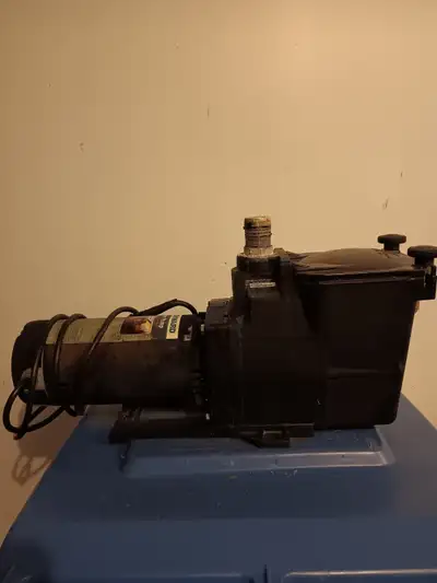 Super Pompe Hayward 1.5 H.P., View more