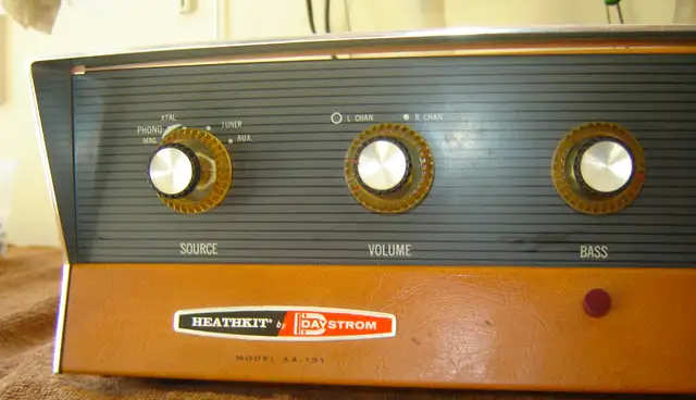 Vintage Heathkit Daystrom AA-151 Stereo Tube Amplifier-Untested in General Electronics in City of Toronto - Image 10