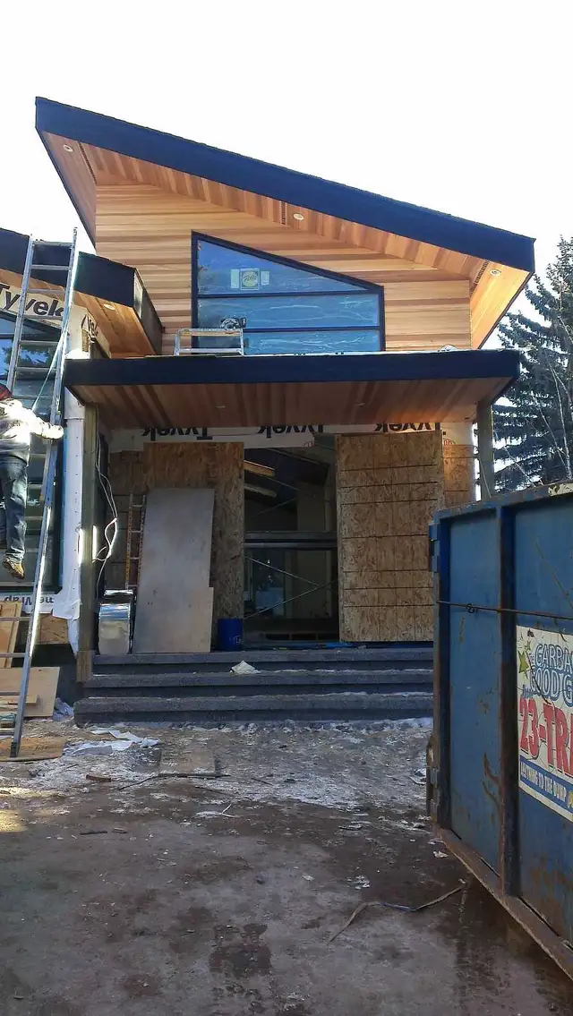 Siding, Soffit, Fascia, Eavestrough Installation. in Fence, Deck, Railing & Siding in Calgary - Image 10