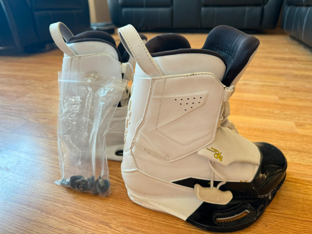 Ronix 1 Wakeboard Boots in Water Sports in Edmonton - Image 3