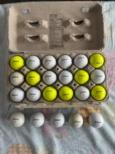 Titlest TrueFeel pack of 23 balls, View more