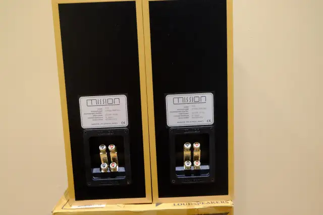 Mission 772 Bookshelf Speakers in Speakers in Markham / York Region - Image 4