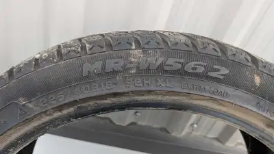 225/40r18 Mirage winter tires Good condition set of 4, lots of life left New set of 4 identical tire...