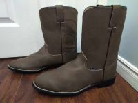 Men's Western Cowboy Boots Size 13 D > Located in Shediac <