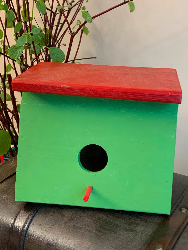 Bird House : NEW : Never Used in Outdoor Décor in Cambridge - Image 2