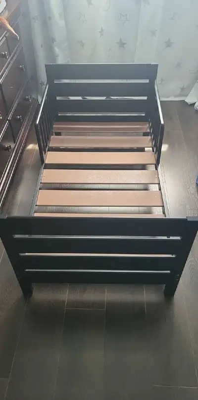 Toddler wooden crib size bed+mattress +bedding, View more