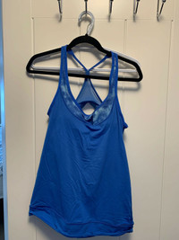 Lululemon top