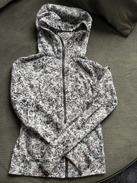 Lululemon Ladies Size 2 Two-Tone Grey & Cream Scuba Hoodie - clothing &  accessories - by owner - craigslist