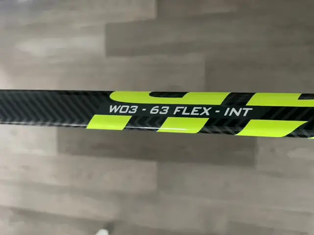 Warrior Alpha LX40 hockey stick - new in Hockey in Mississauga / Peel Region - Image 6