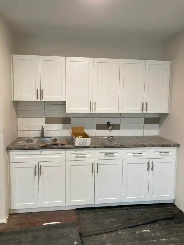 Tile installer541162288154552329