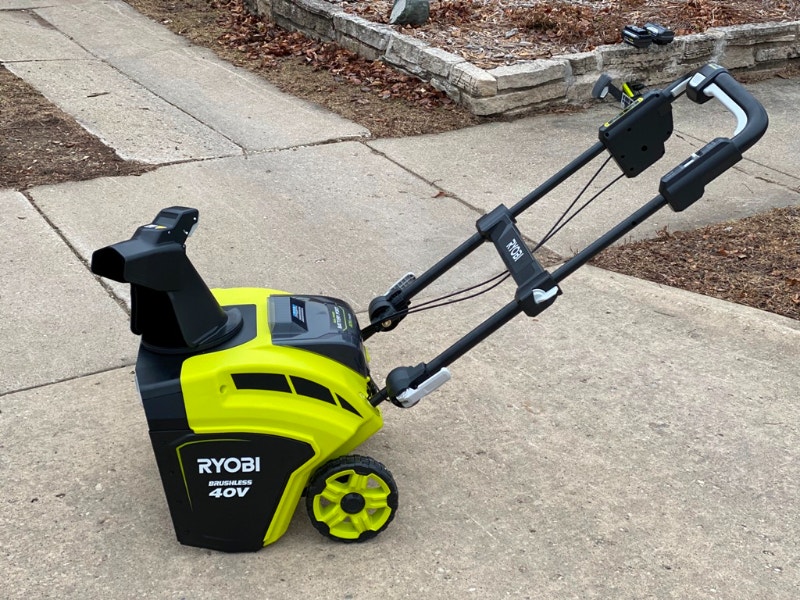 Ryobi 40V cordless electric snowblower Snowblowers London Kijiji