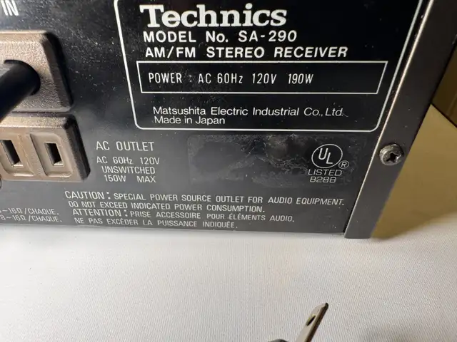 Vintage Technics SA 290 Quartz Synthesizer AM FM Stereo Receiver in Stereo Systems & Home Theatre in City of Toronto - Image 11