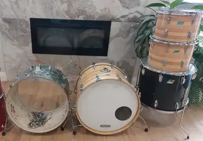 Ludwig vintage drums from 70s.Drums only., View more