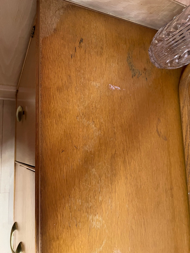 Vintage Solid Wood Dresser & Mirror Set – Can Sell Separately in Dressers & Wardrobes in City of Toronto - Image 4