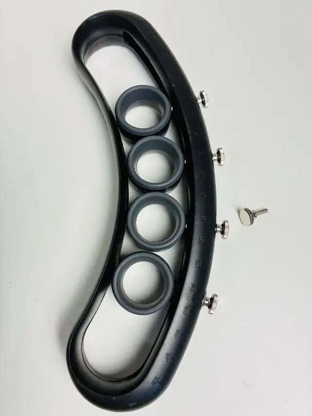 brand new Guitar Finger Exerciser Hand Gripper Strengthener in Guitars in London - Image 4