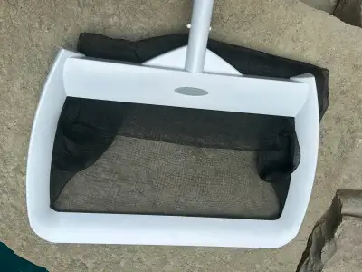 Pool Skimmer/Leaf Rake Attachment – New, View more