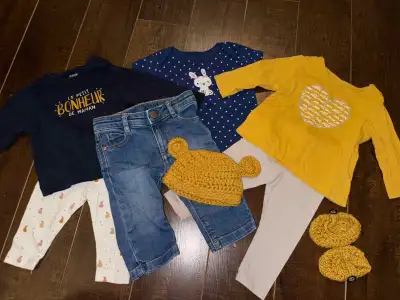 Lot 6MOIS jaune / bleu 11 vêtements hiver bébé fille, View more