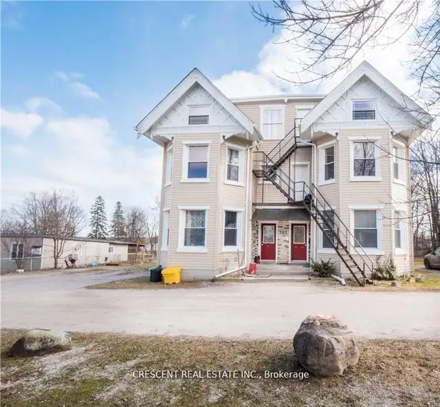 265 Barrie Road Orillia Investment - Great Opportunity!63013094740481126